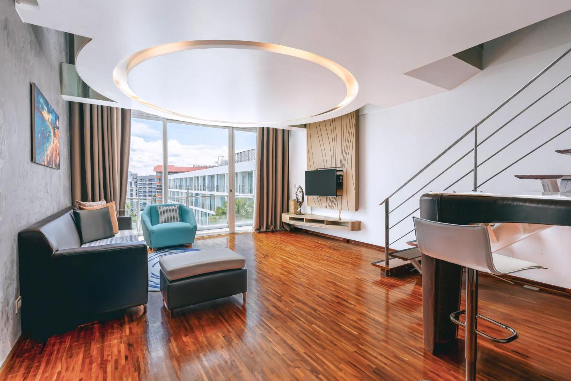 Hotel Baraquda Heeton Pattaya By Compass Hospitality Екстер'єр фото