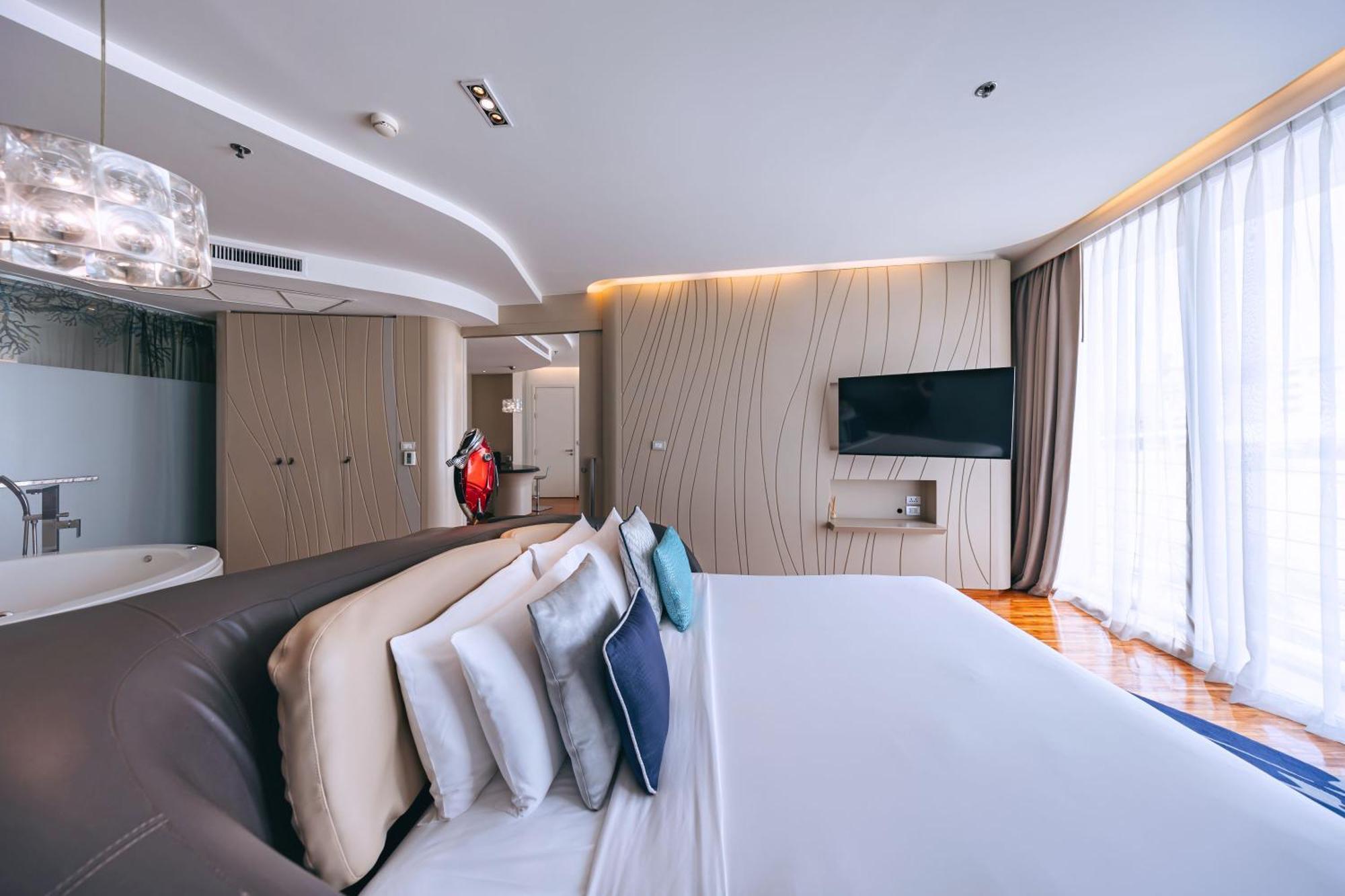 Hotel Baraquda Heeton Pattaya By Compass Hospitality Екстер'єр фото