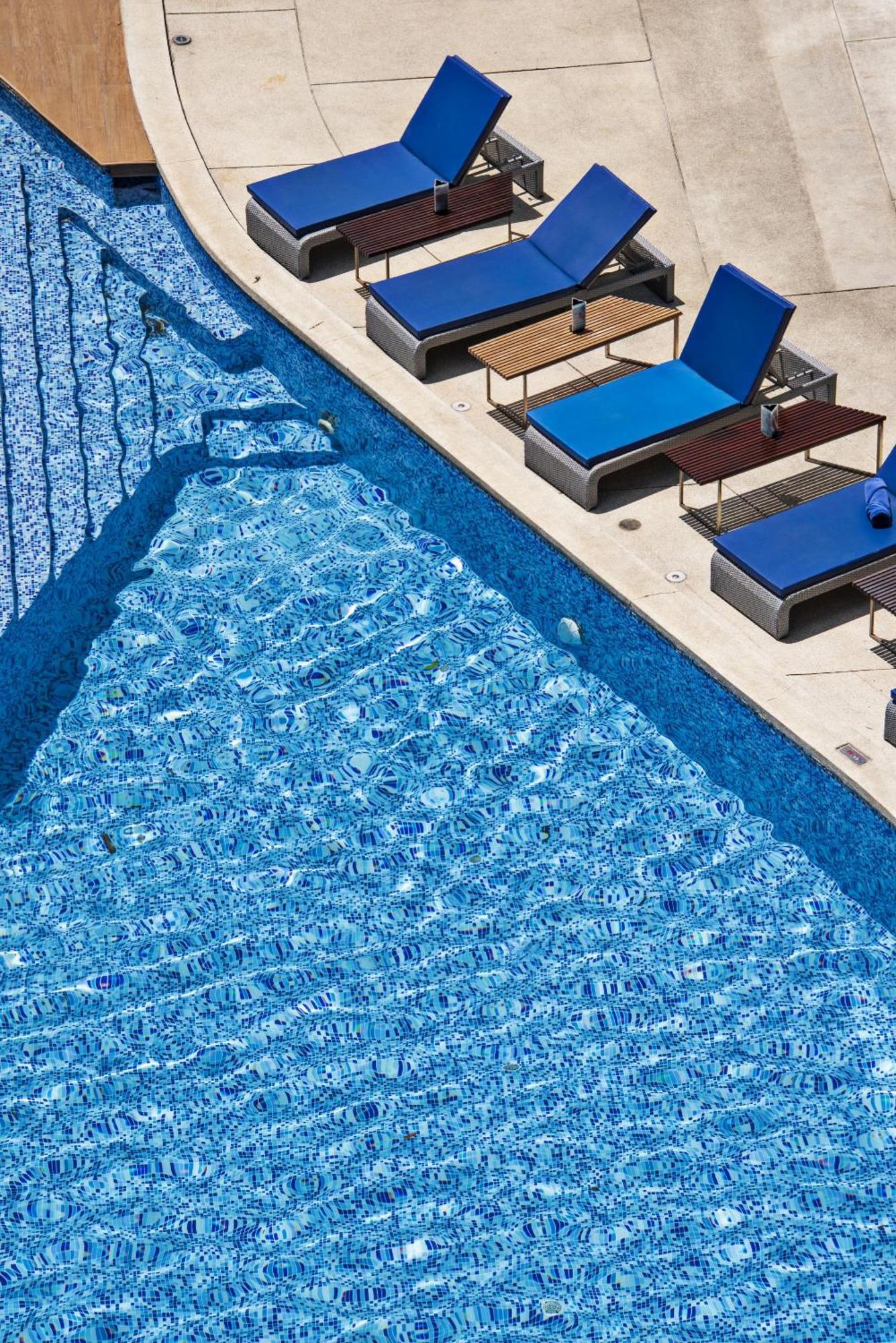 Hotel Baraquda Heeton Pattaya By Compass Hospitality Екстер'єр фото