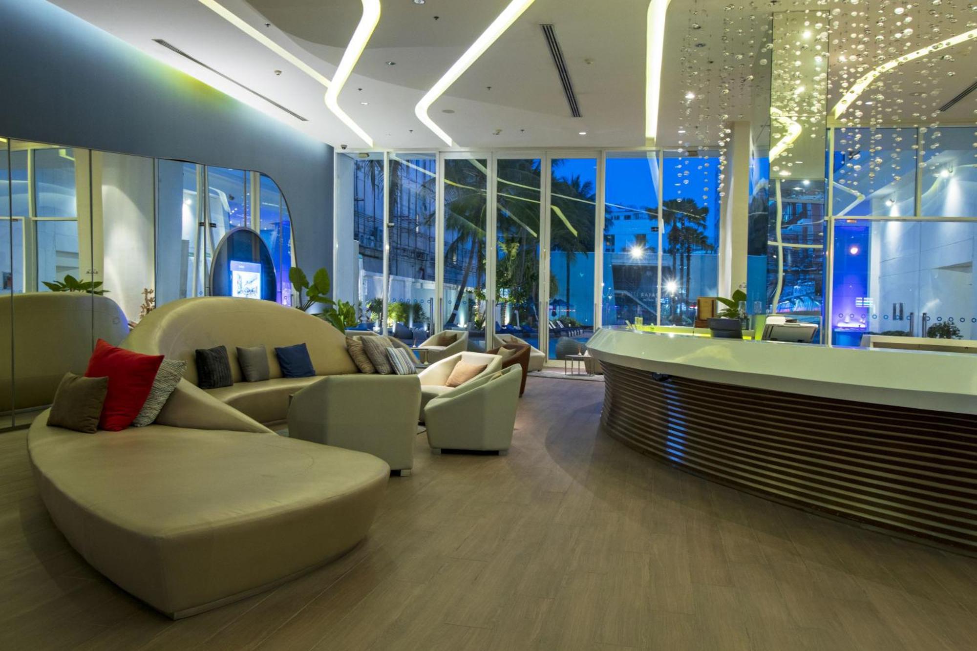 Hotel Baraquda Heeton Pattaya By Compass Hospitality Екстер'єр фото