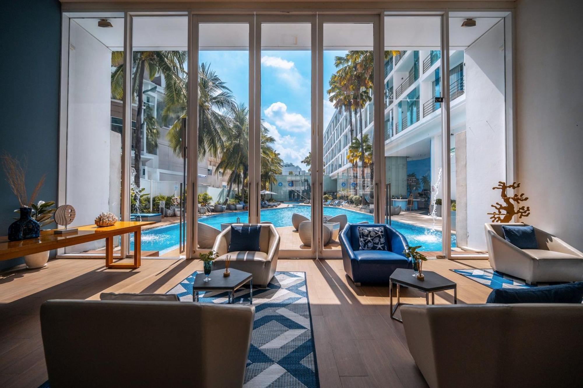 Hotel Baraquda Heeton Pattaya By Compass Hospitality Екстер'єр фото